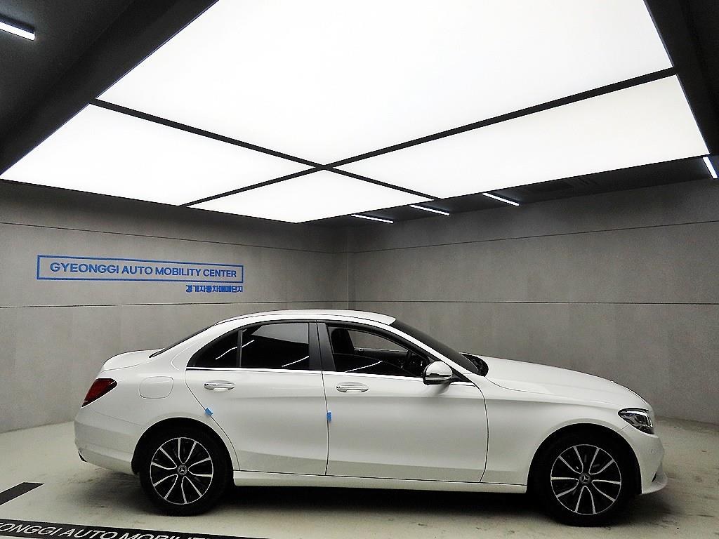 Mercedes Benz C Class - Vista 2