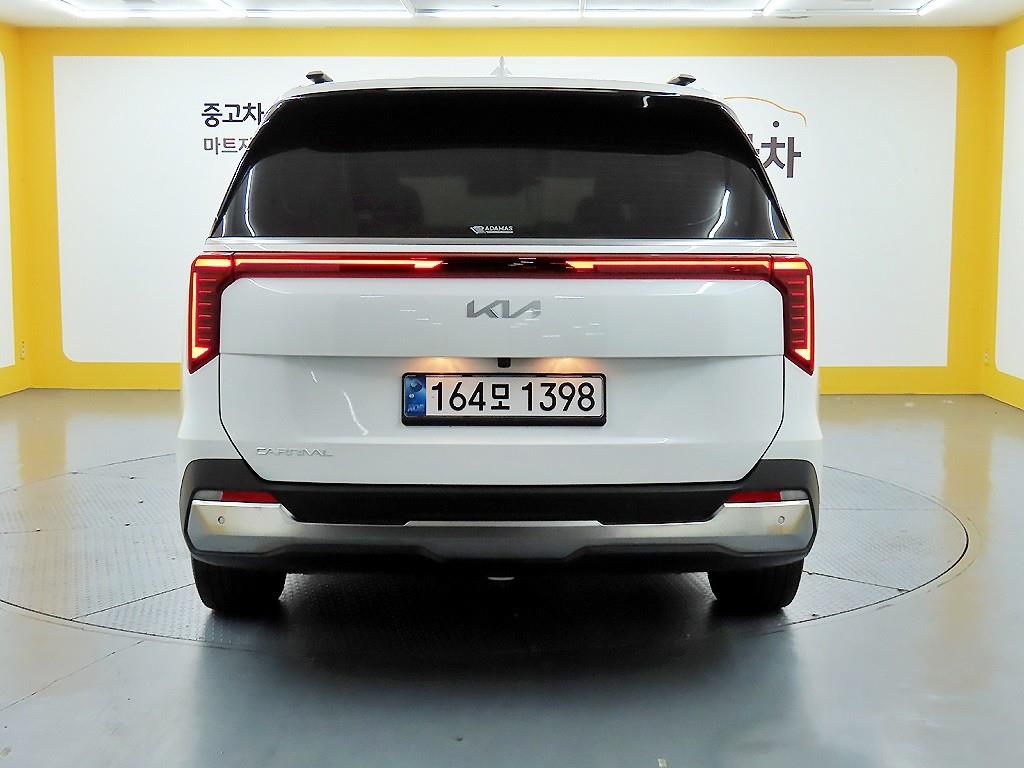 KIA Carnival - Vista 3