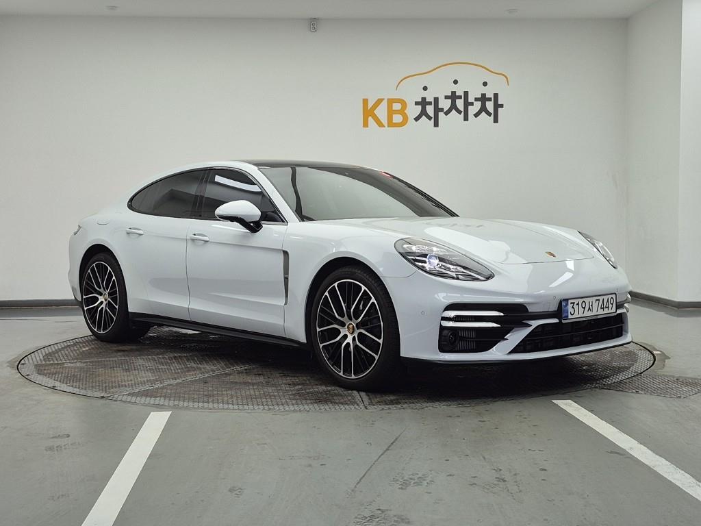 Porsche Panamera - Vista 2