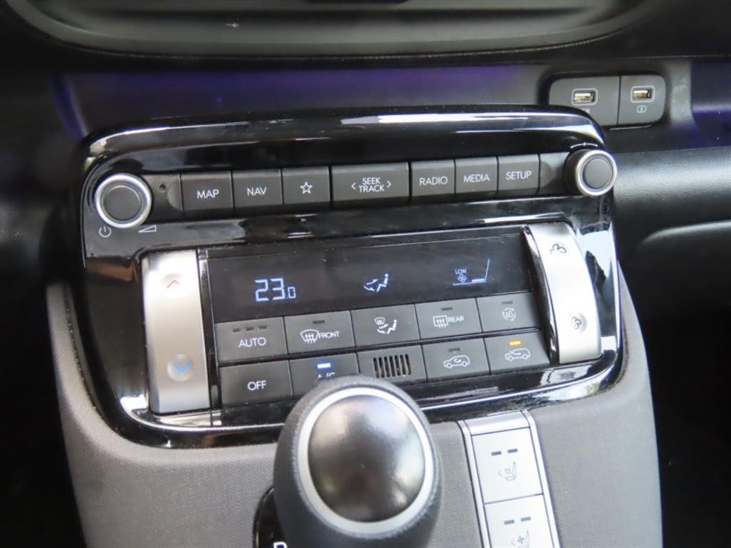 HYUNDAI Casper - Vista 9
