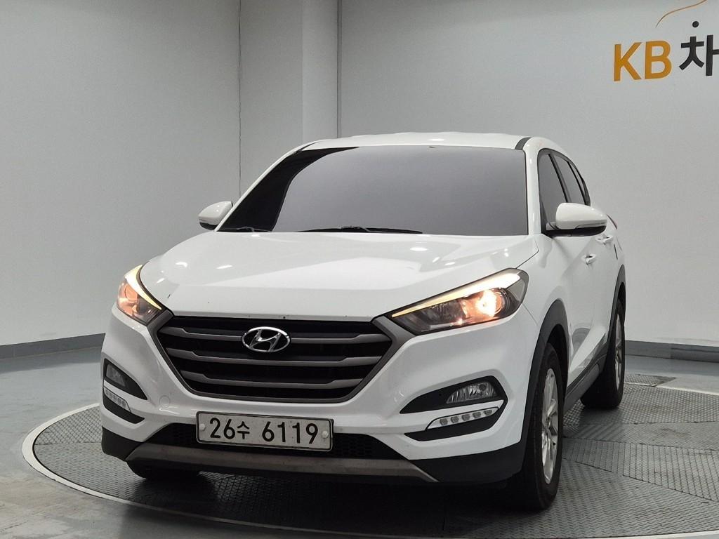 HYUNDAI Tucson 2015 Blanco - Importación desde Corea - HF Imports Iquique - Foto 1
