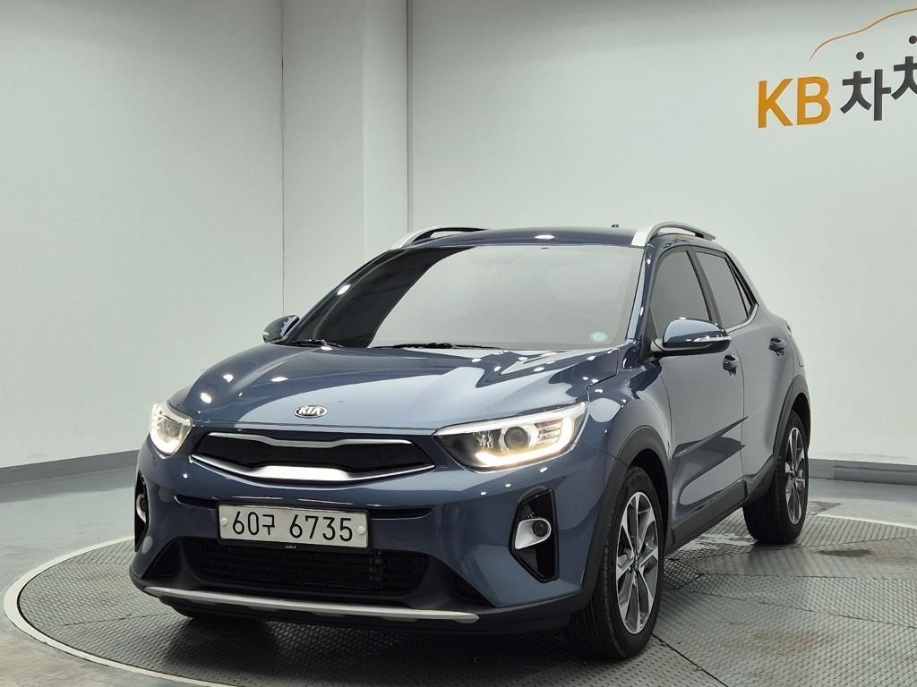 KIA Stonic 2018 Azul - Importación desde Corea - HF Imports Iquique - Foto 1