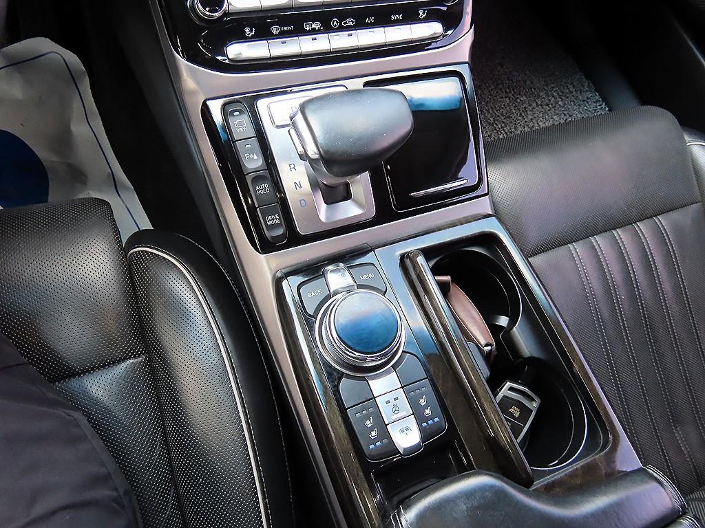 Genesis EQ900 2017 Negro - Importación desde Corea - HF Imports Iquique - Foto 13