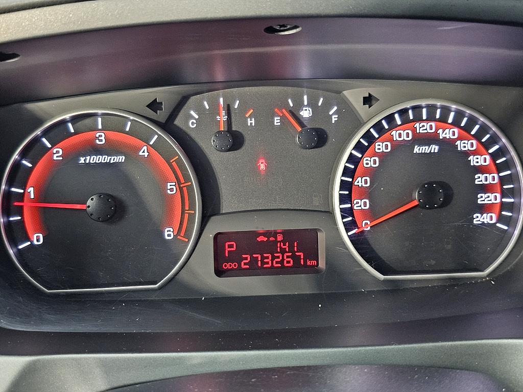Ssangyong Korando - Vista 9