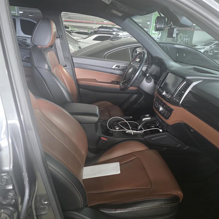 Ssangyong Rexton - Vista 3