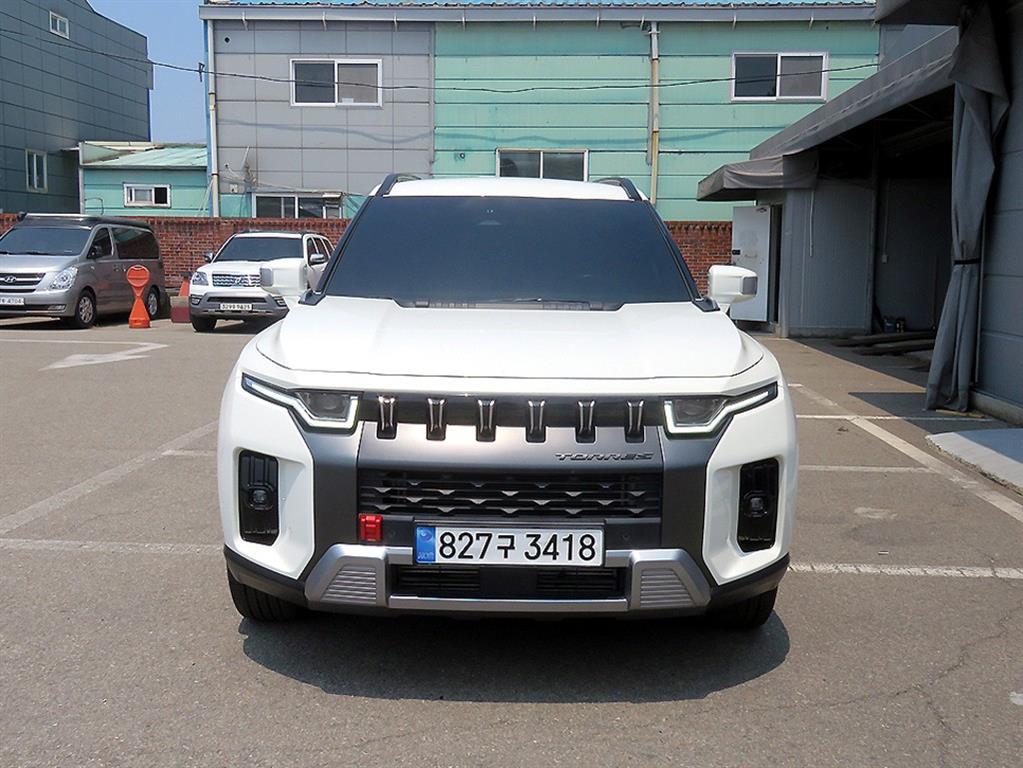 Ssangyong Torres 2024 Blanco - Importación desde Corea - HF Imports Iquique - Foto 1