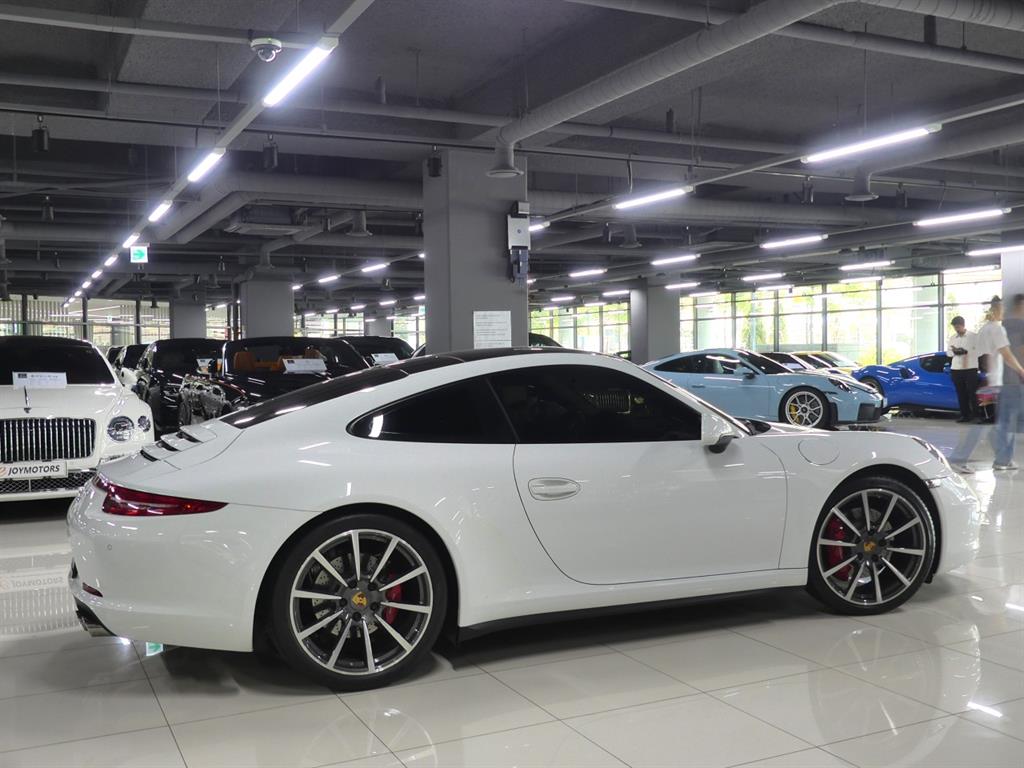 Porsche 911 - Vista 6
