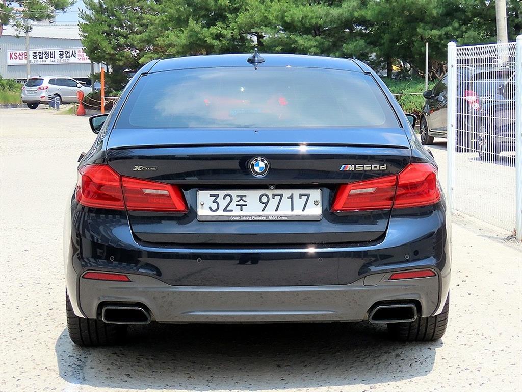 BMW 5 Series - Vista 6