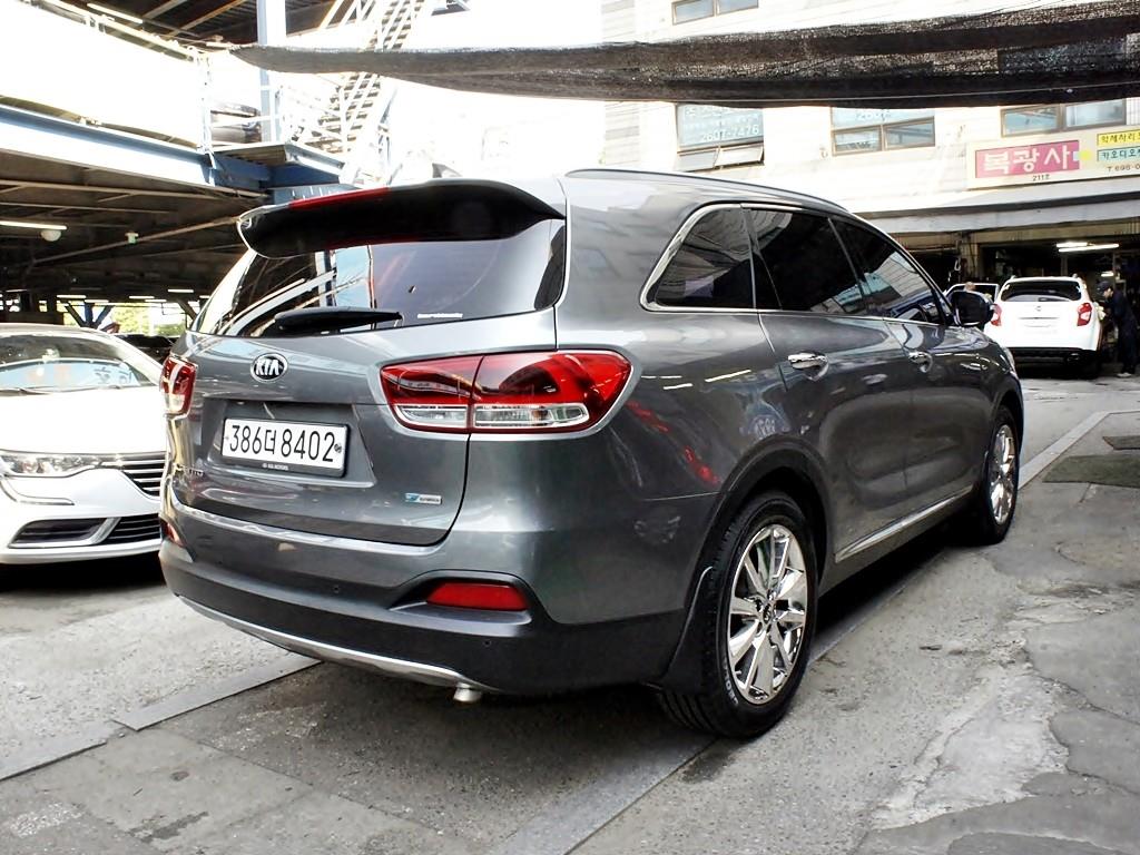 KIA Sorento - Vista 6