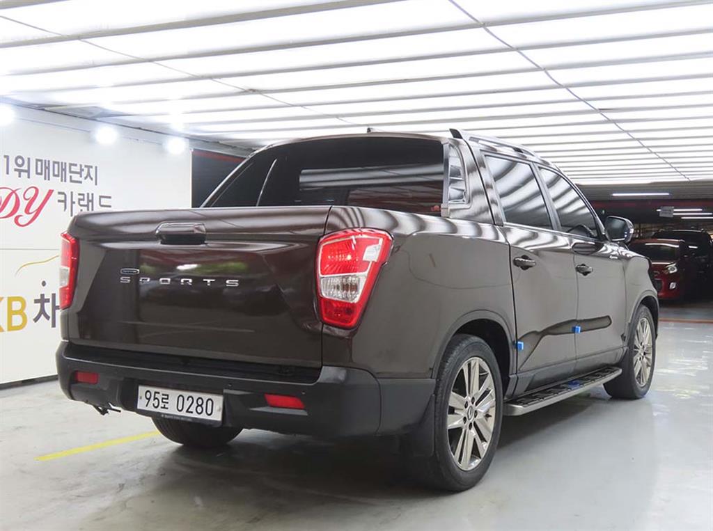 Ssangyong Rexton - Vista 6