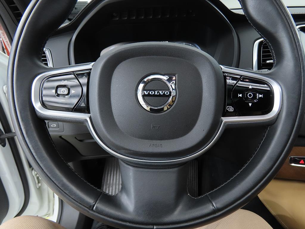 Volvo XC90 - Vista 10