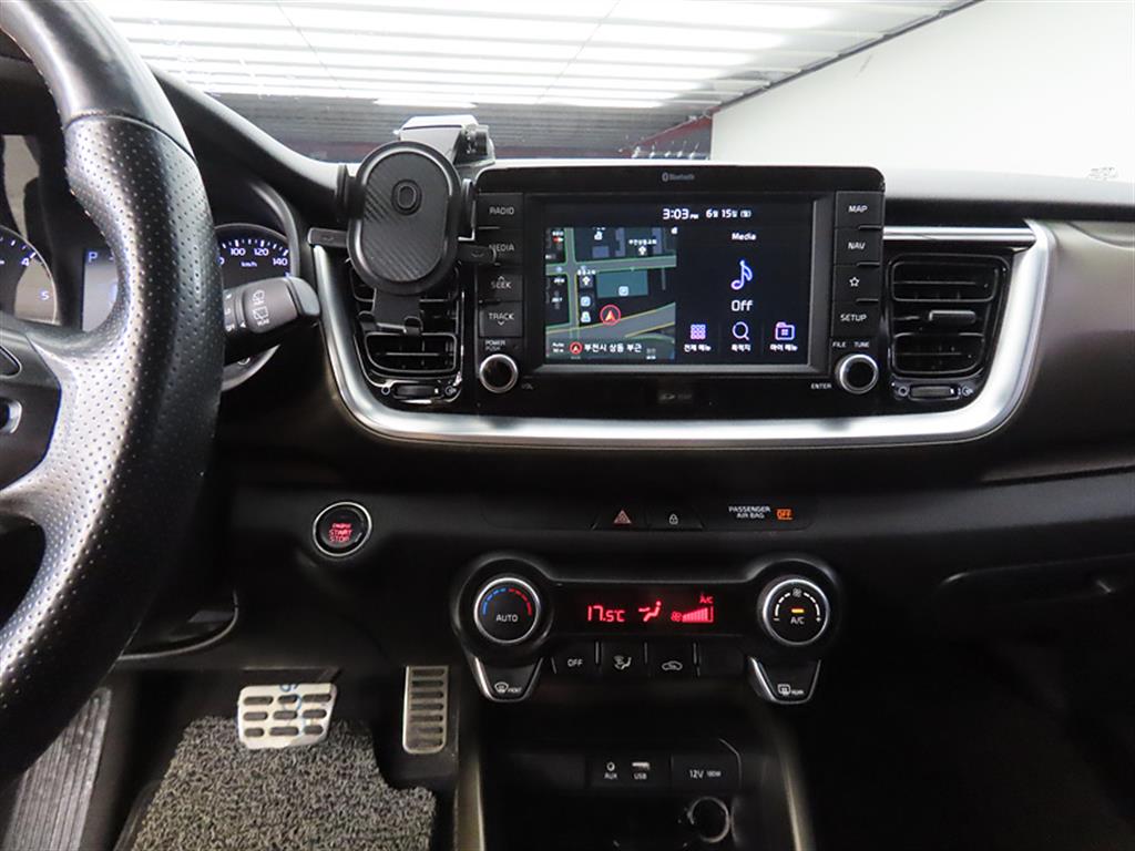 KIA Stonic - Vista 10