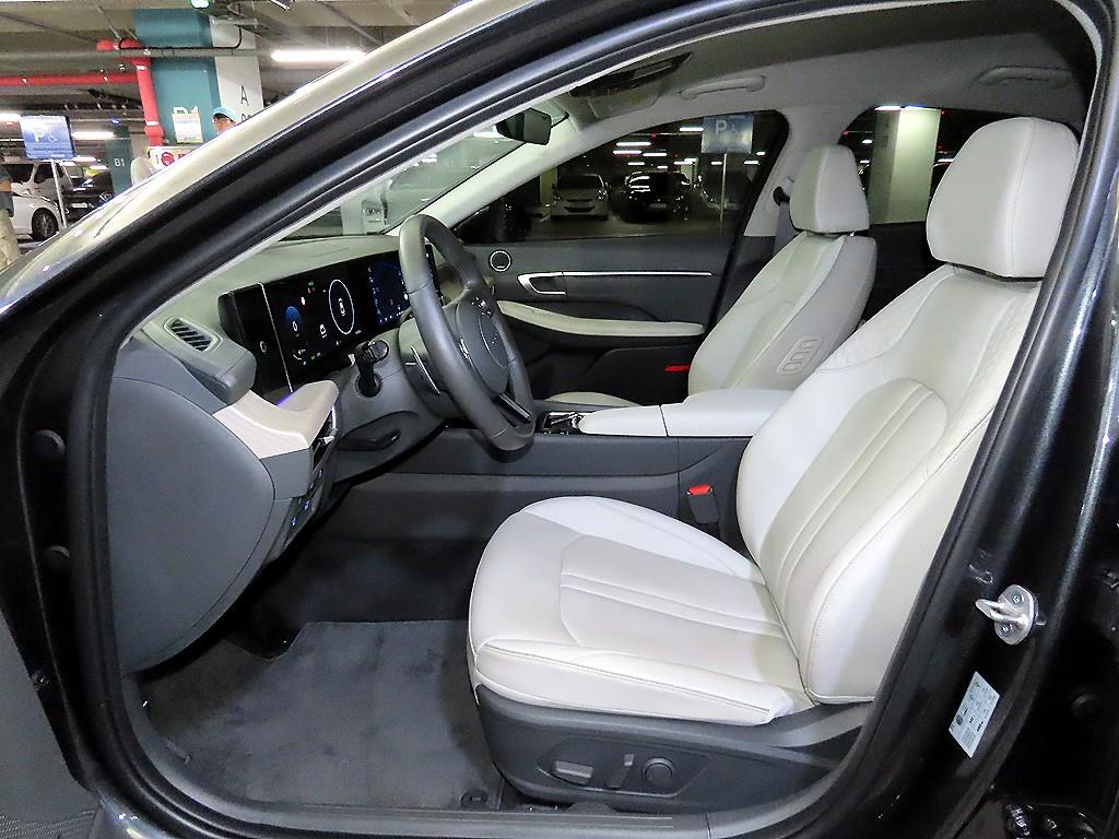 HYUNDAI Sonata - Vista 8