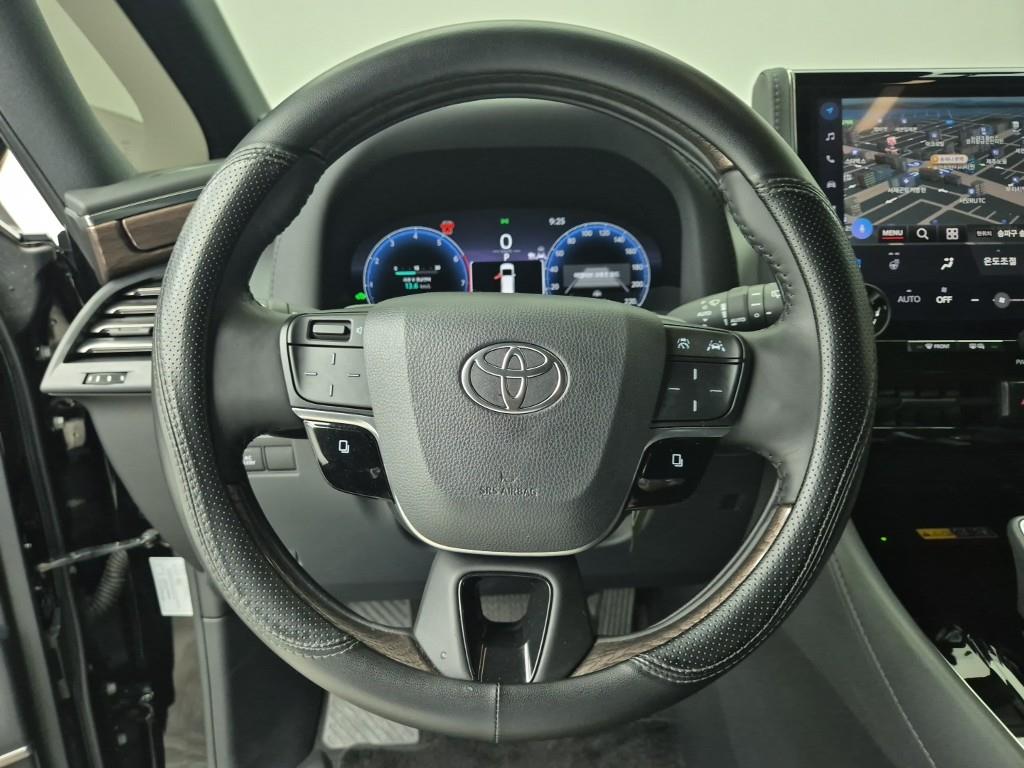 Toyota Alphard - Vista 11