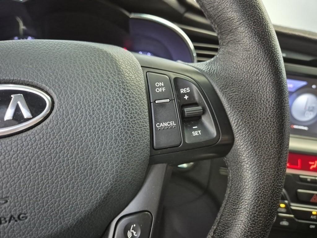 KIA K5 2012 Negro - Importación desde Corea - HF Imports Iquique - Foto 17