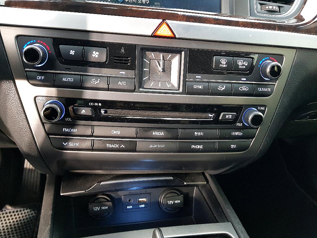HYUNDAI Genesis 2014 Negro - Importación desde Corea - HF Imports Iquique - Foto 13