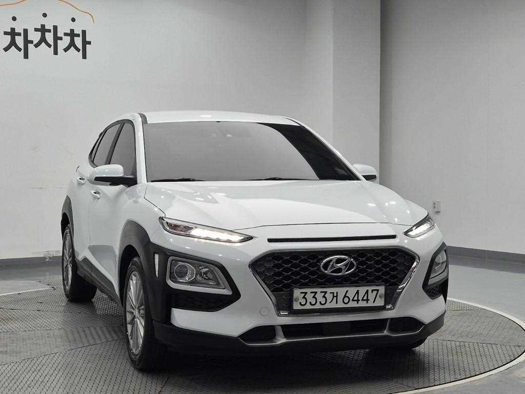 HYUNDAI Kona - Vista 6
