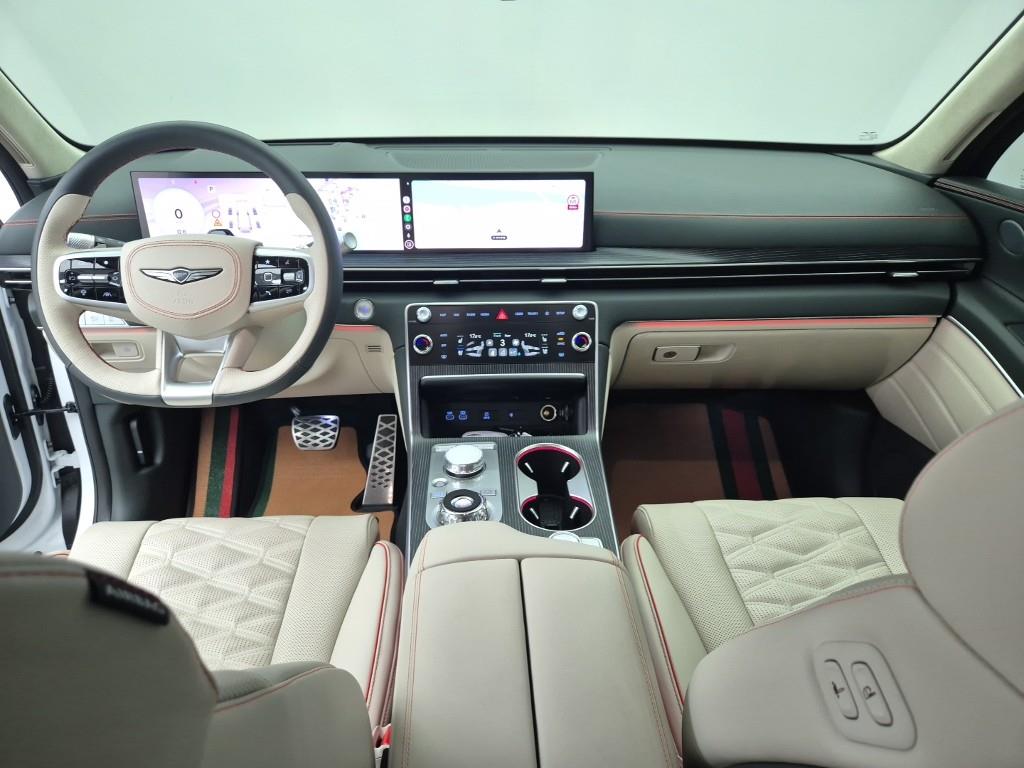 Genesis GV80 - Vista 7