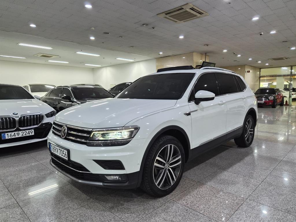 Volkswagen Tiguan - Vista 2