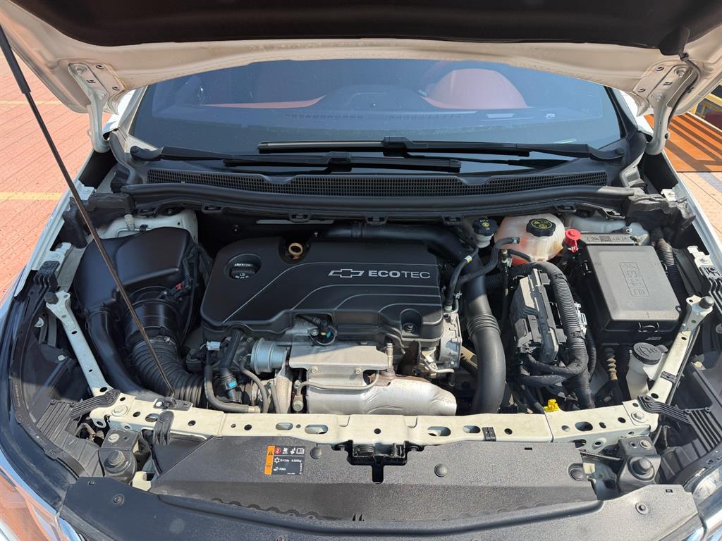 Chevrolet Cruise - Vista 9