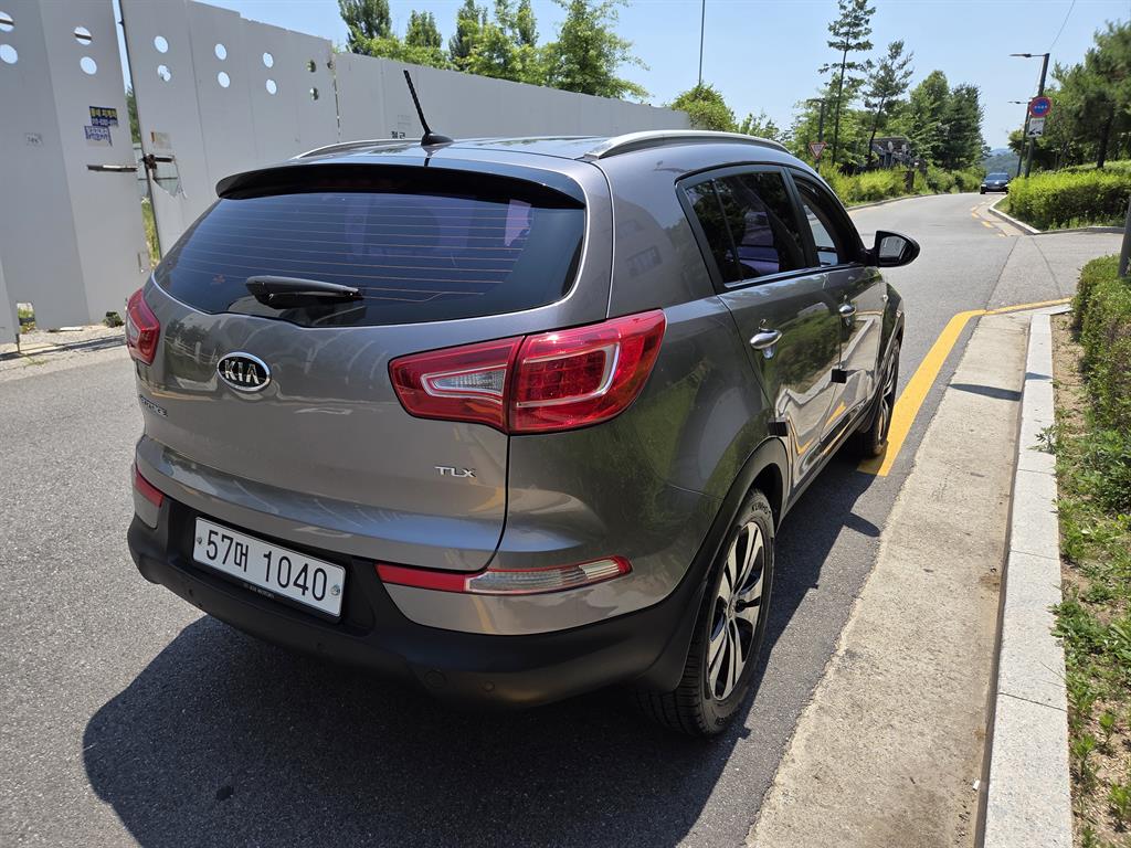 KIA Sportage - Vista 6