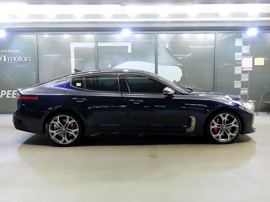 KIA Stinger - Vista 3