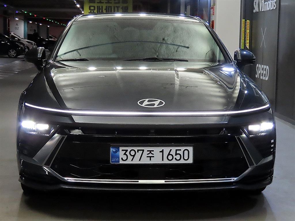 HYUNDAI Sonata - Vista 2