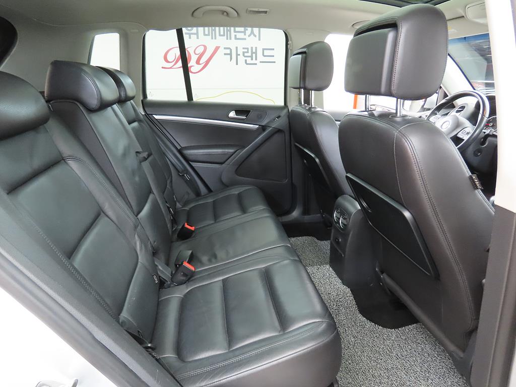 Volkswagen Tiguan - Vista 10