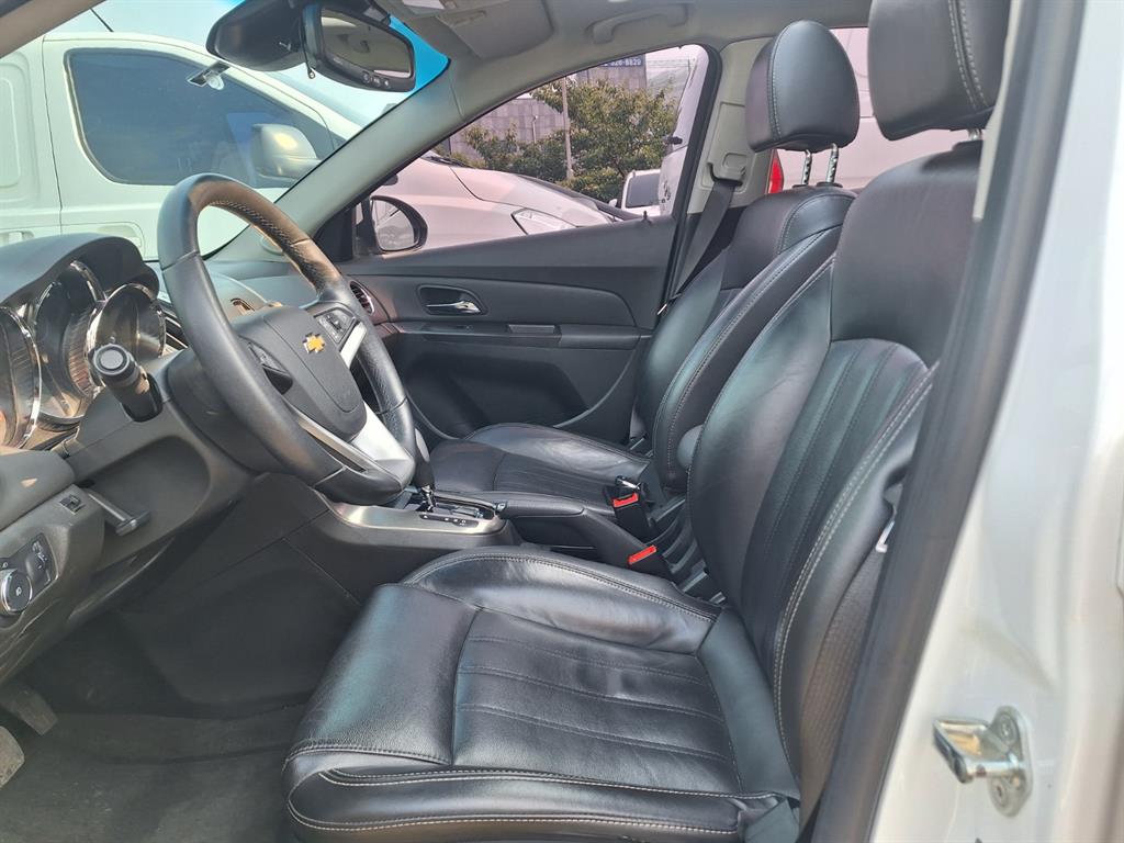 Chevrolet Cruise - Vista 9