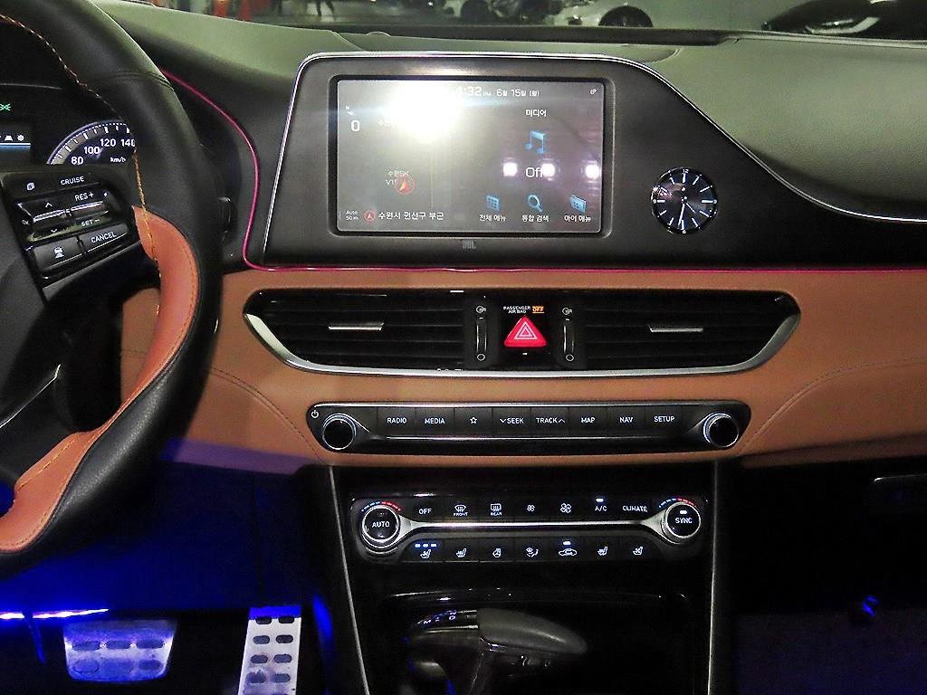 HYUNDAI Grandeur 2018 Gris - Importación desde Corea - HF Imports Iquique - Foto 13