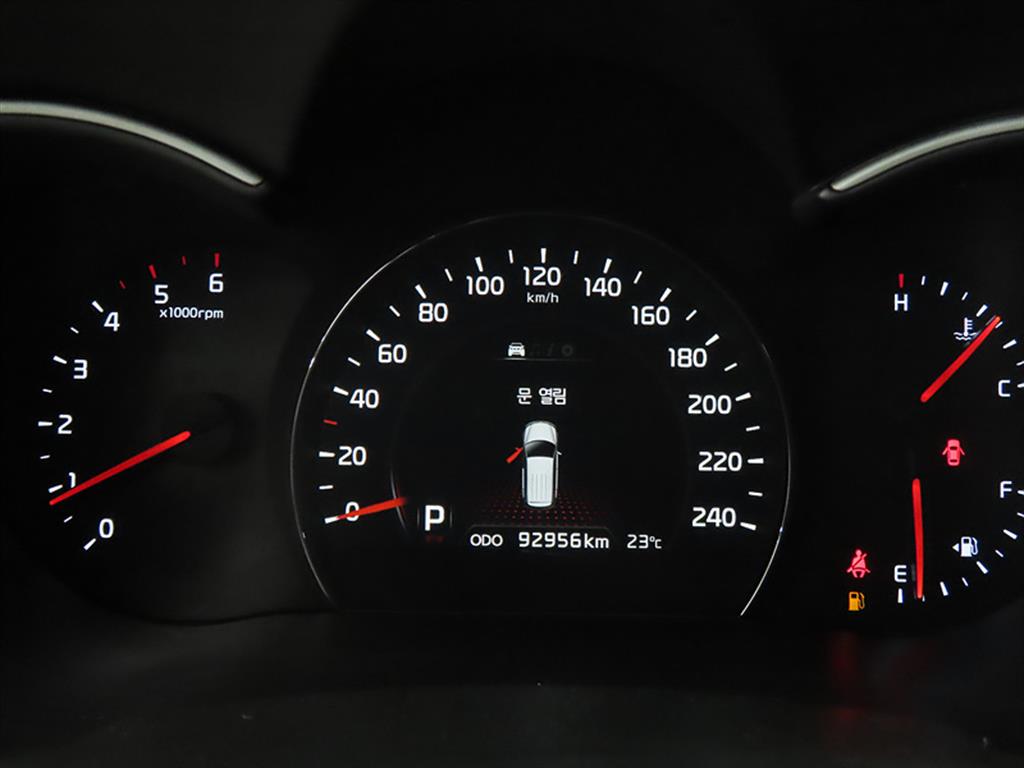 KIA Sorento - Vista 10