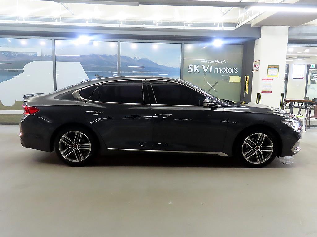 HYUNDAI Grandeur - Vista 3
