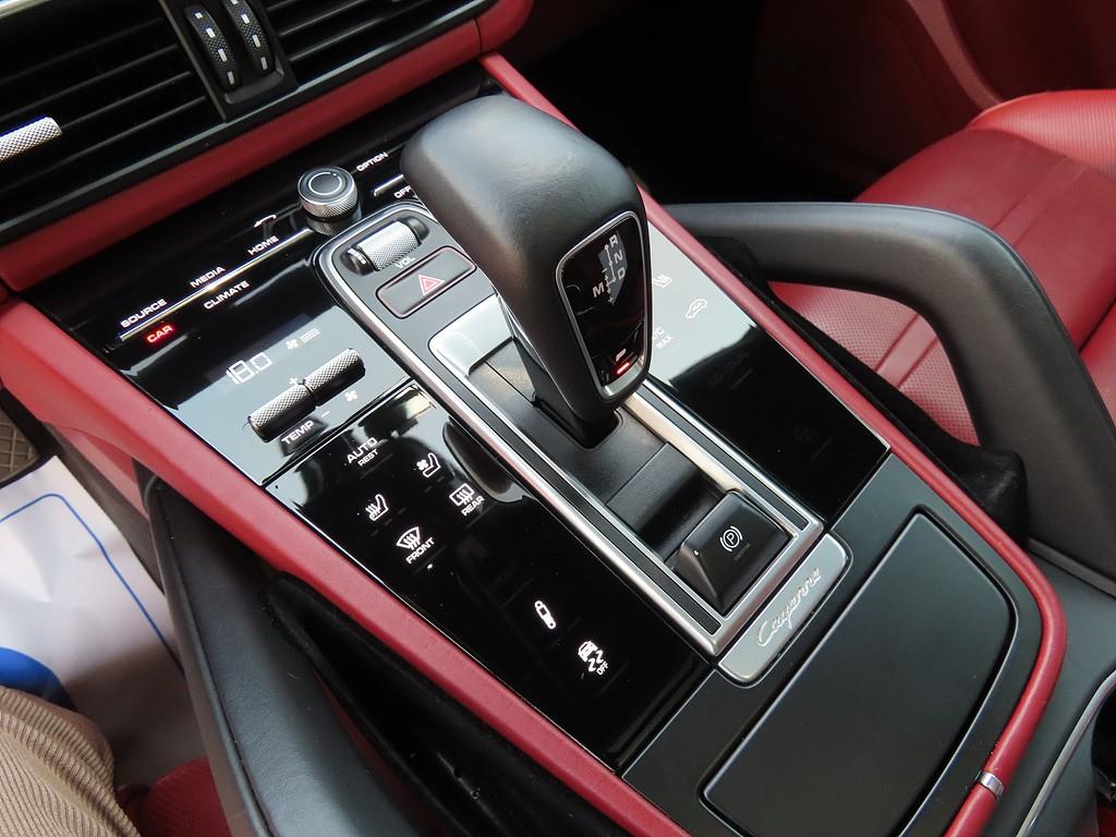 Porsche Cayenne - Vista 12