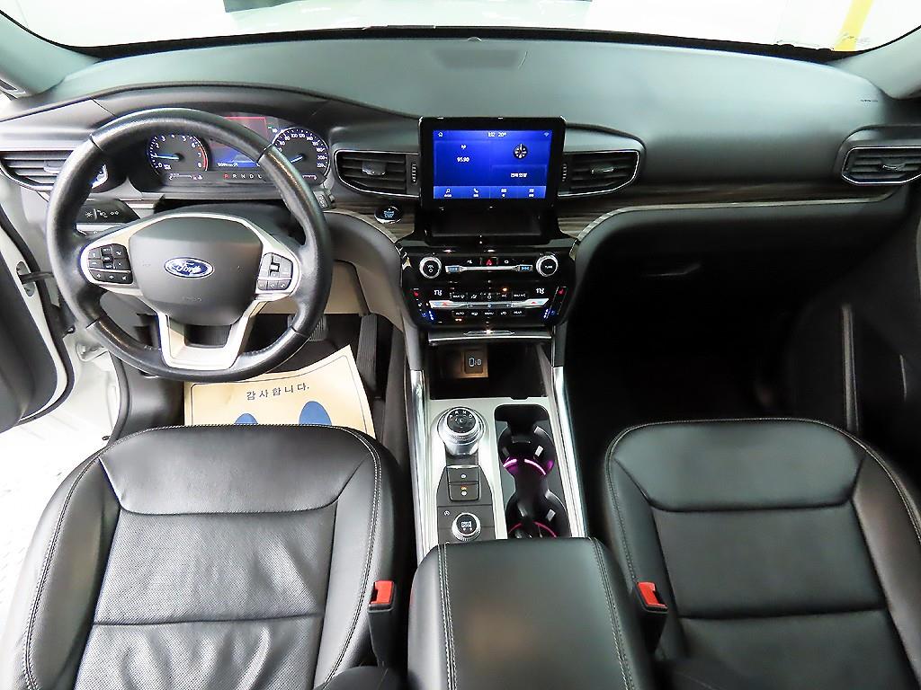Ford Explorer - Vista 9