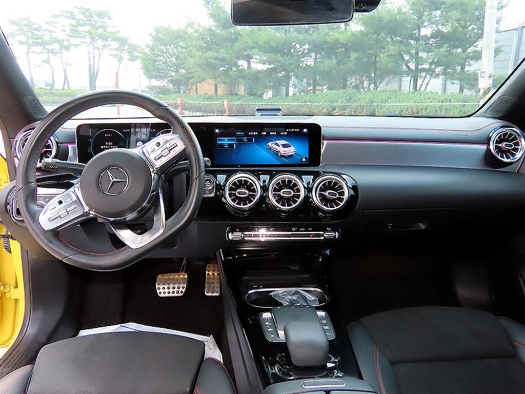 Mercedes Benz CLA Class - Vista 9