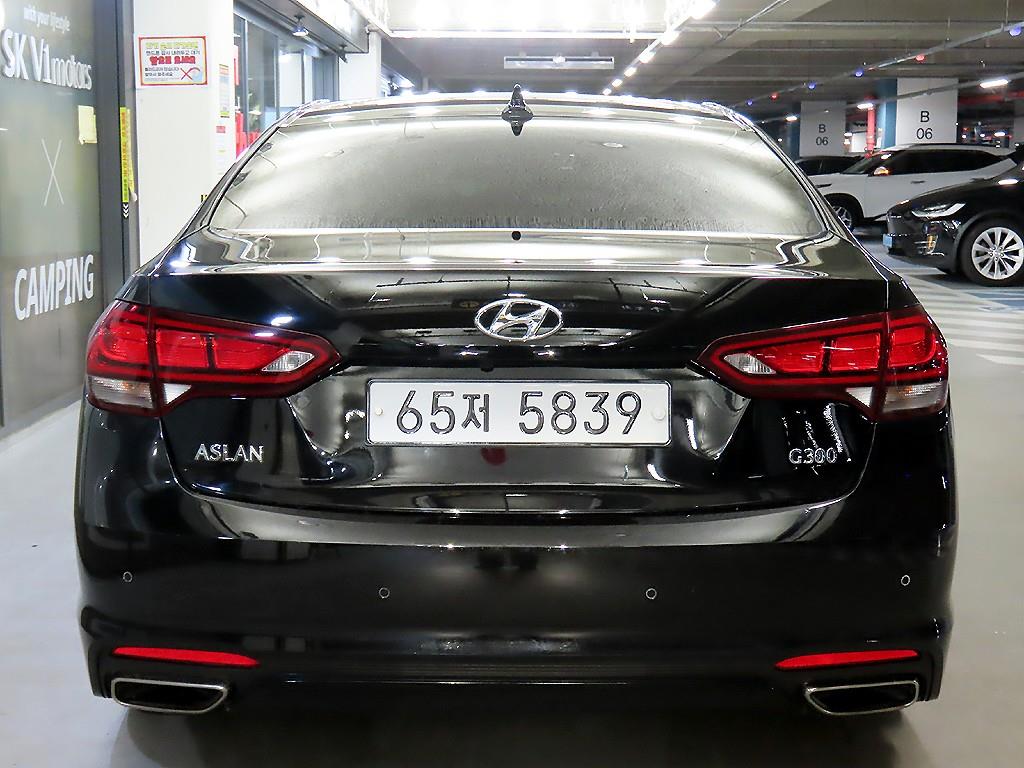 HYUNDAI Aslan - Vista 7
