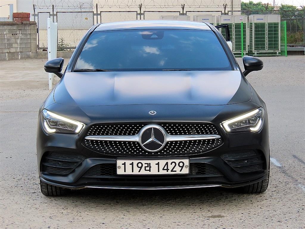 Mercedes Benz CLA Class 2020 Negro - Importación desde Corea - HF Imports Iquique - Foto 1