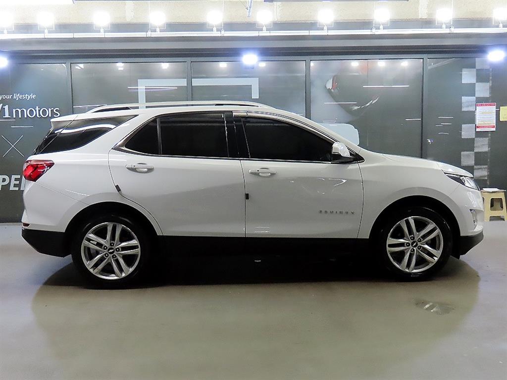 Chevrolet Equinox - Vista 3