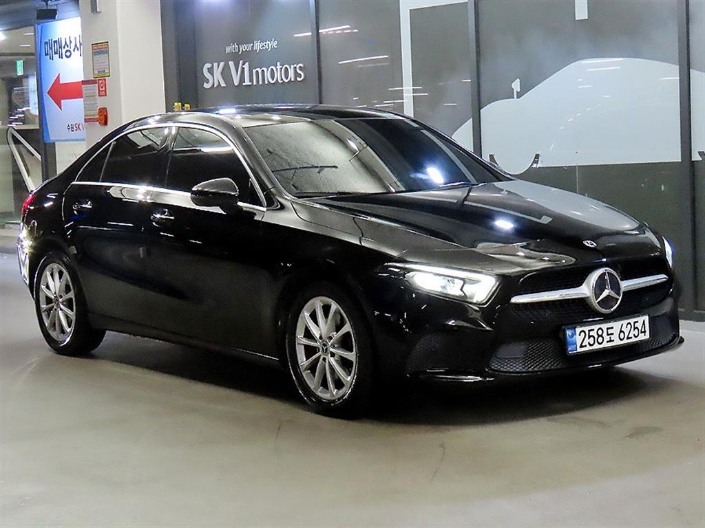 Mercedes Benz A Class 2020 Negro - Importación desde Corea - HF Imports Iquique - Foto 1