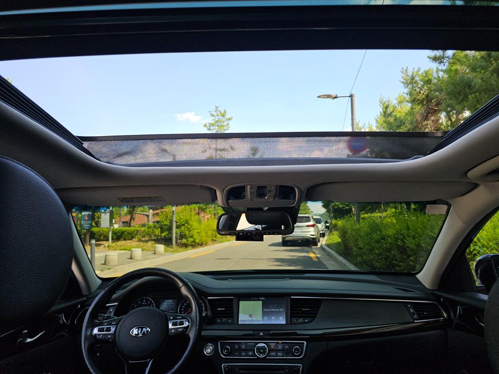 KIA K7 - Vista 9