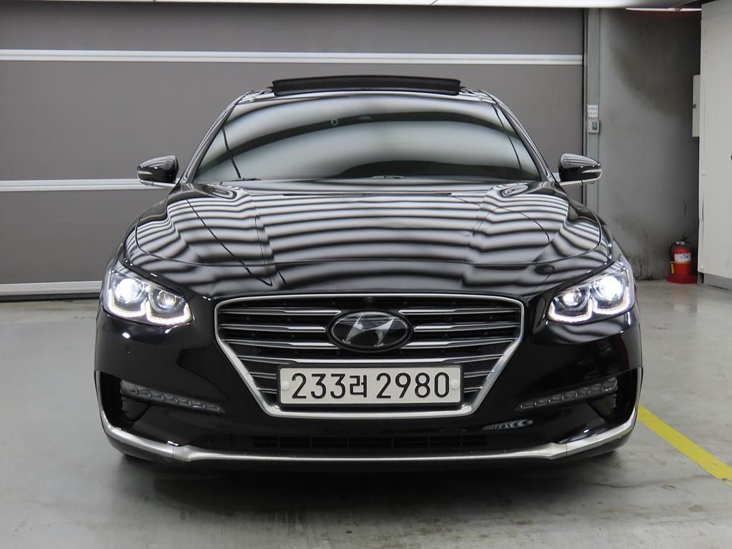 HYUNDAI Grandeur - Vista 2