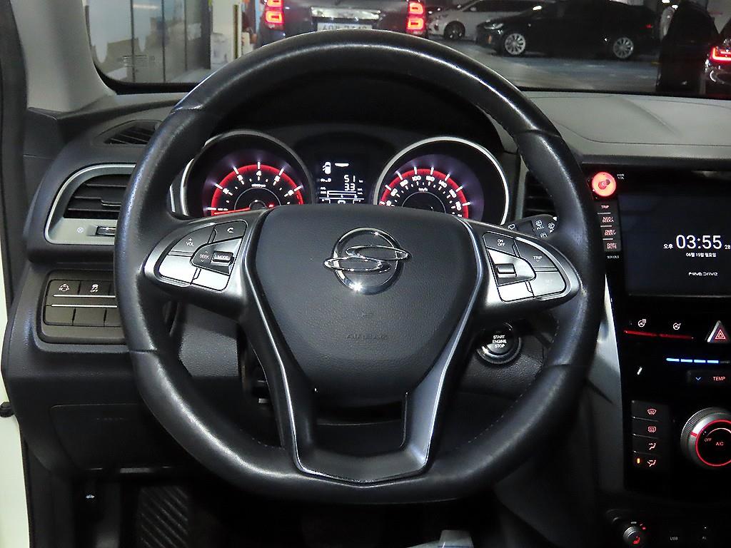 Ssangyong Tivoli - Vista 10