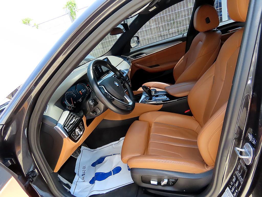 BMW 5 Series - Vista 7