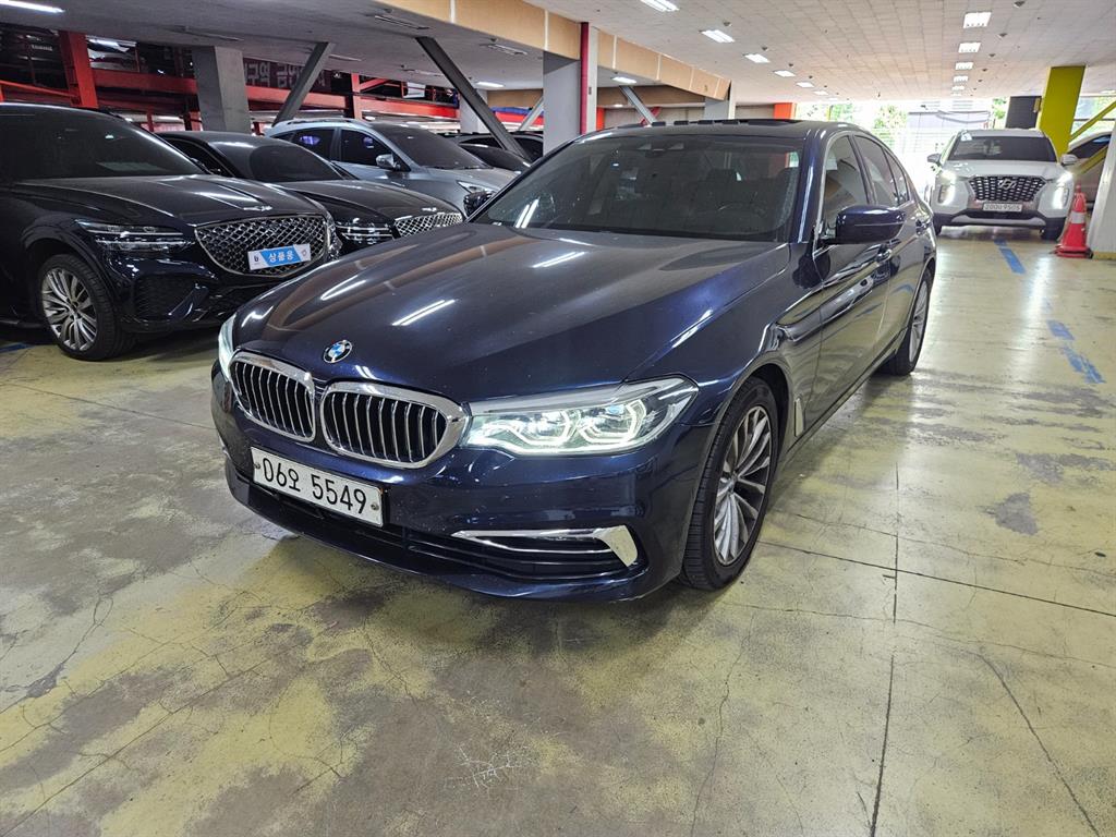 BMW 5 Series 2019 Azul - Importación desde Corea - HF Imports Iquique - Foto 1