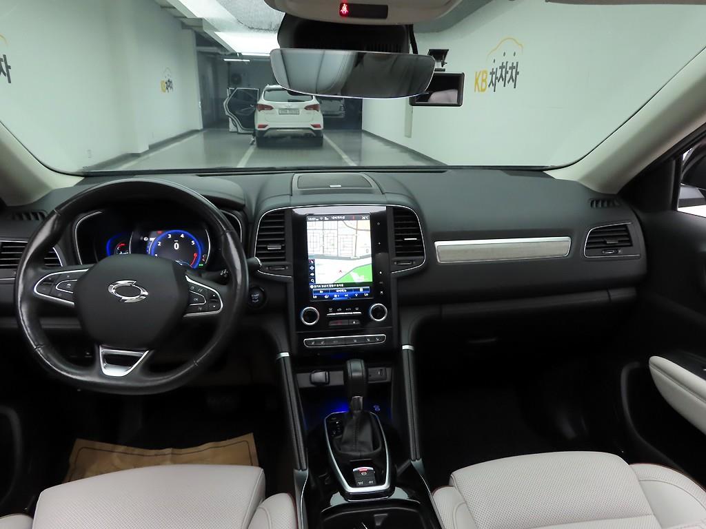 SAMSUNG QM6 - Vista 8
