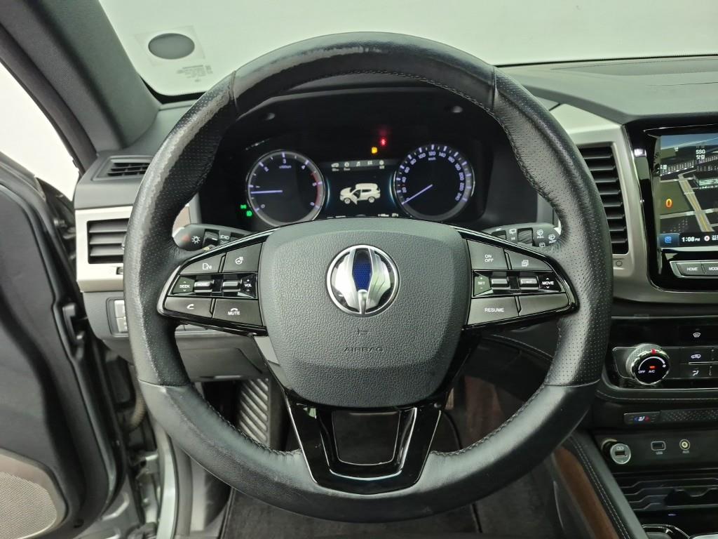 Ssangyong Rexton - Vista 11