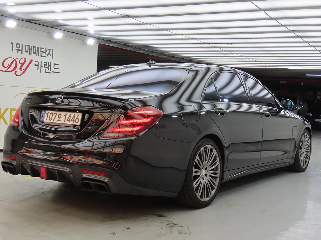 Mercedes Benz S Class - Vista 6