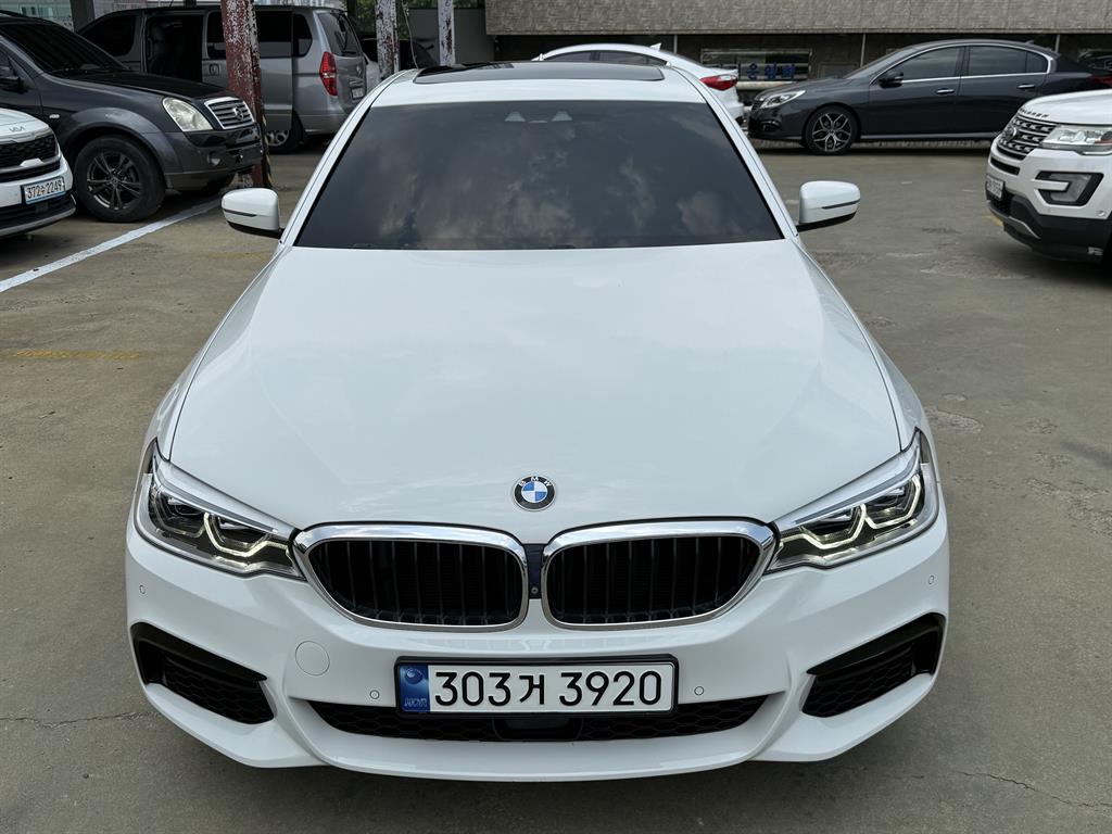 BMW 5 Series 2017 Blanco - Importación desde Corea - HF Imports Iquique - Foto 1