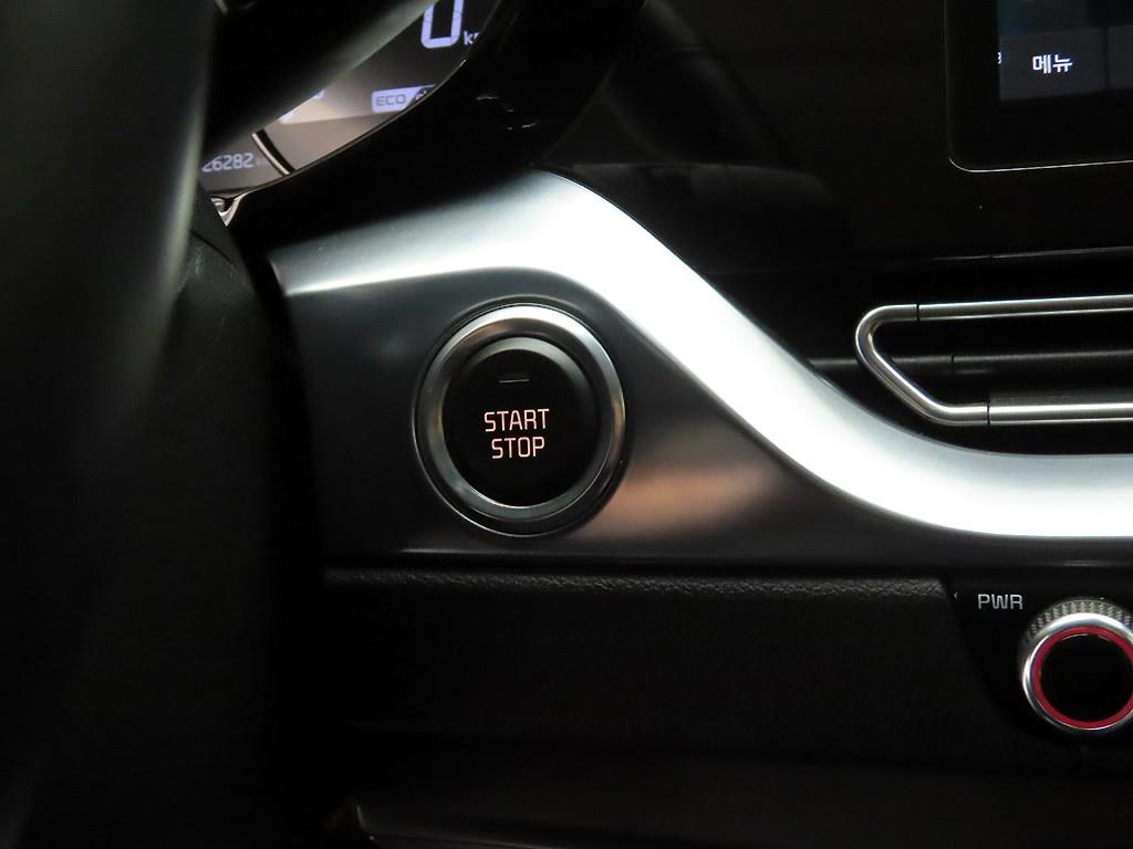 KIA Niro 2023 Blanco - Importación desde Corea - HF Imports Iquique - Foto 13