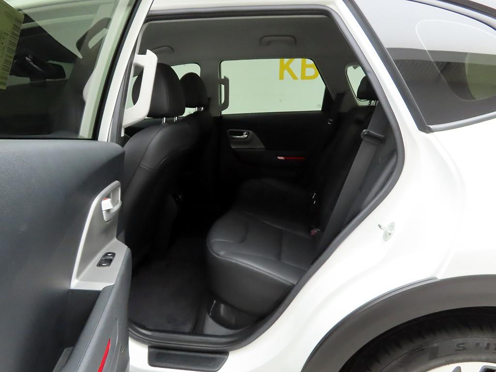 KIA Niro 2023 Blanco - Importación desde Corea - HF Imports Iquique - Foto 15